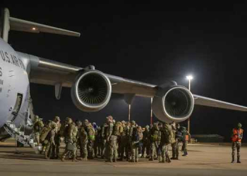 The first United States C-17 Globemaster III aircraft departed from Air Base 101 in Niamey on 7 June 2024.