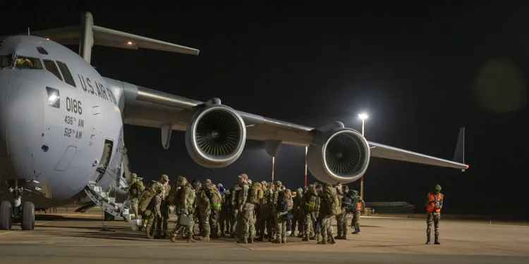 The first United States C-17 Globemaster III aircraft departed from Air Base 101 in Niamey on 7 June 2024.