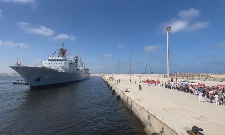 Guided-missile destroyer Jiaozuo