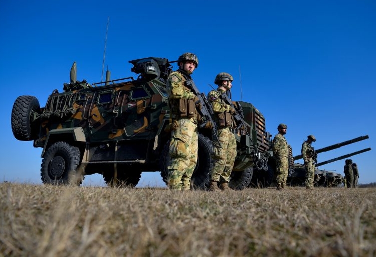 Hungarian troops chad